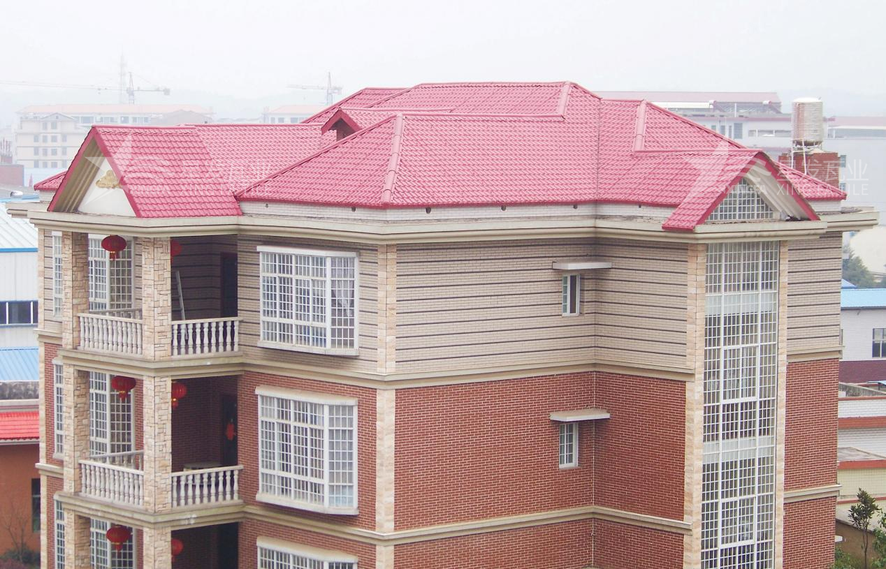 農村自建房屋面瓦首選，樹(shù)脂瓦讓您屋面蓬蓽生輝