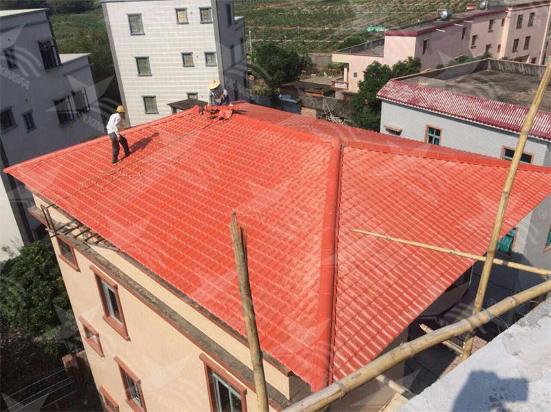 探秘農村自建房建房利器！樹(shù)脂瓦多少錢(qián)一平，合成樹(shù)脂瓦價(jià)格揭秘！